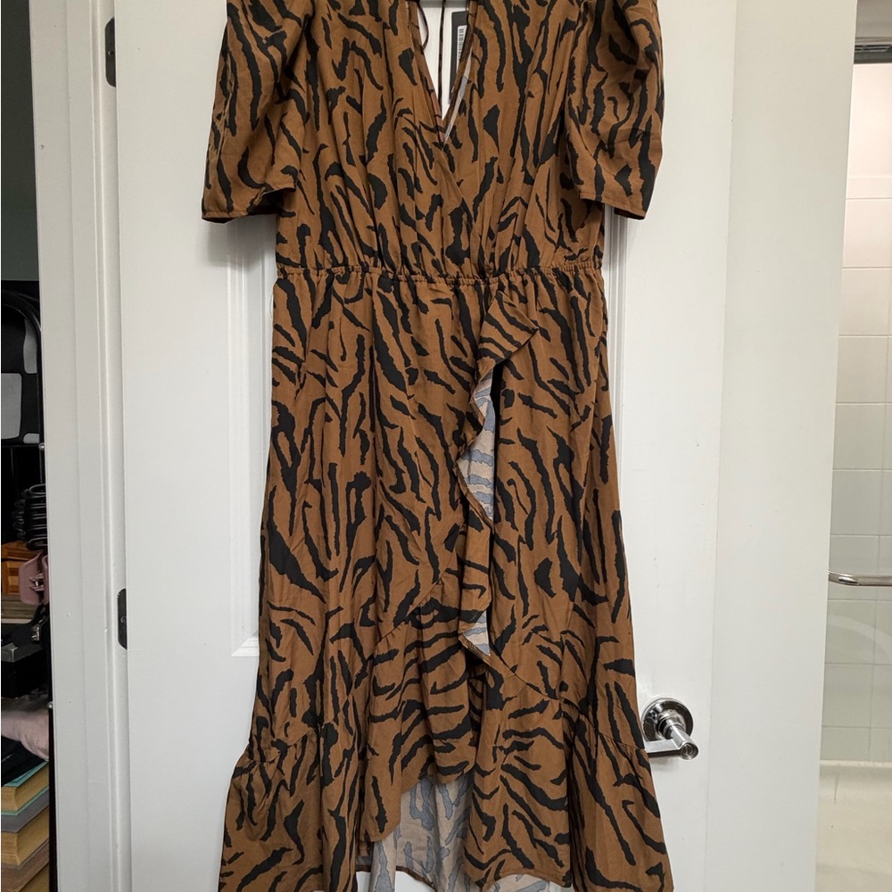 Nasty Gal Brown and Black Animal Print Dress